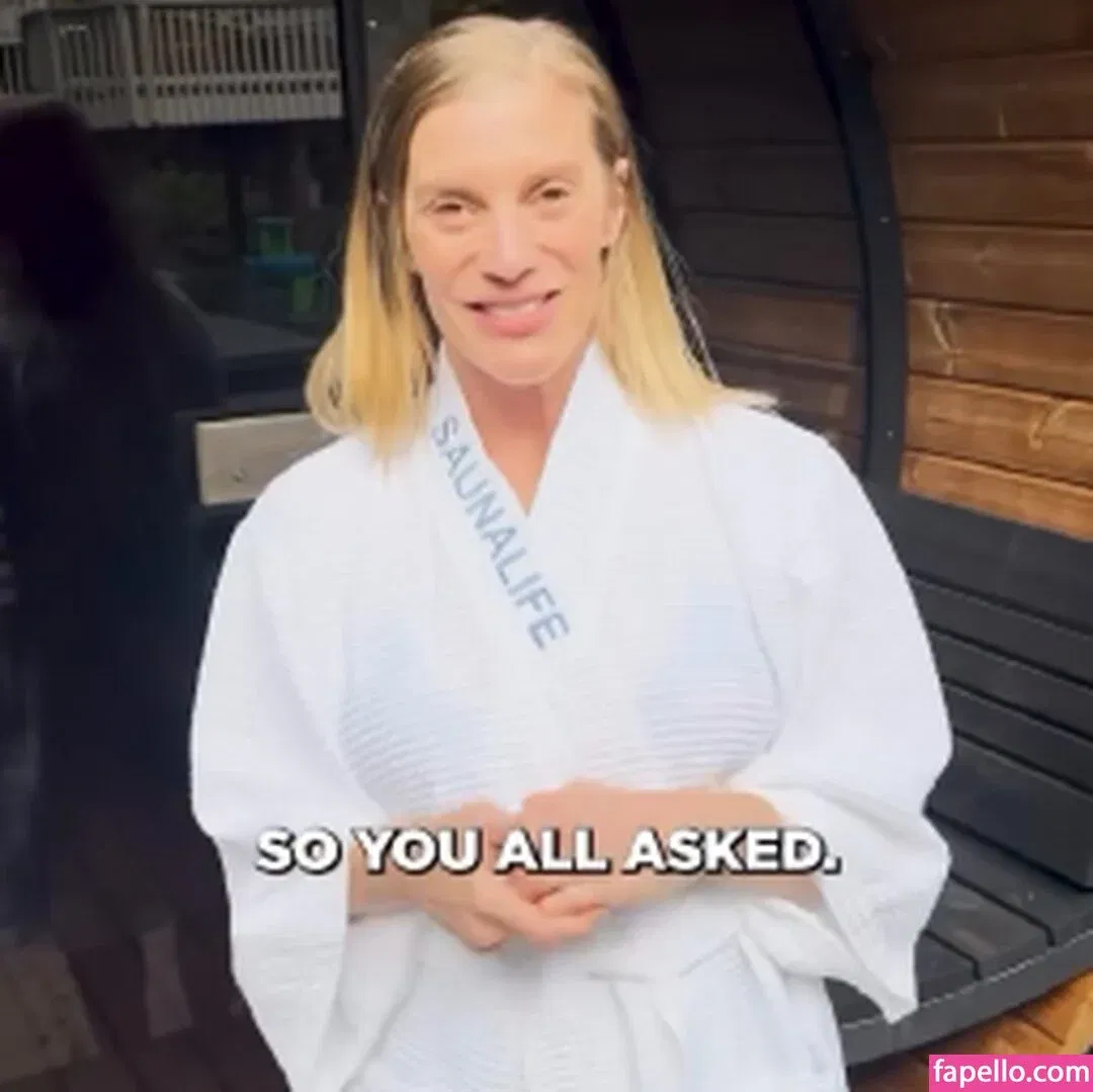 Katee Sackhoff Onlyfans Photo Gallery 