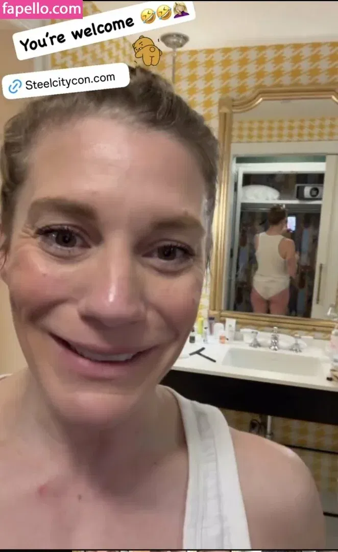 Katee Sackhoff Onlyfans Photo Gallery 