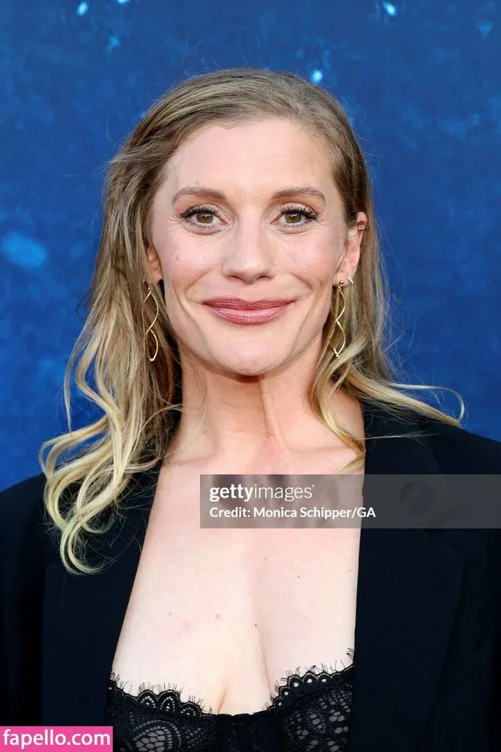 Katee Sackhoff Onlyfans Photo Gallery 