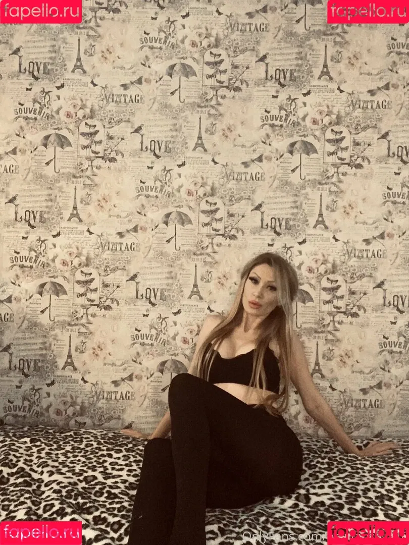 evavixenfree Onlyfans Photo Gallery 