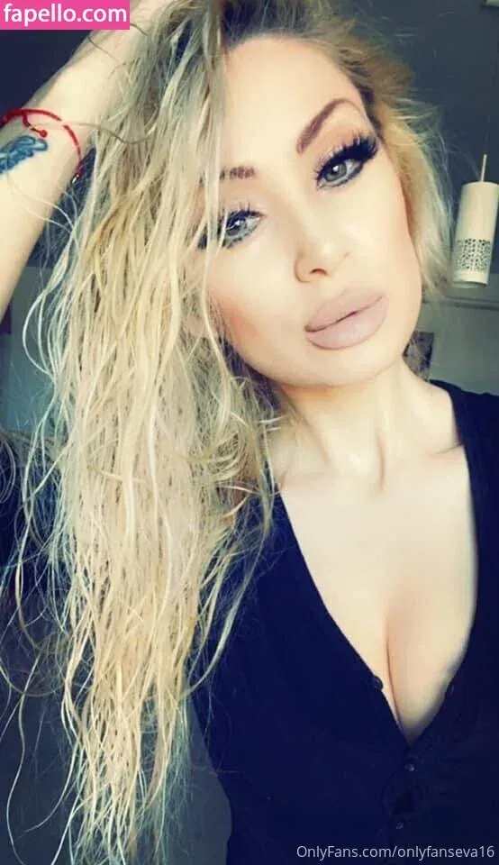 evavixenfree Onlyfans Photo Gallery 