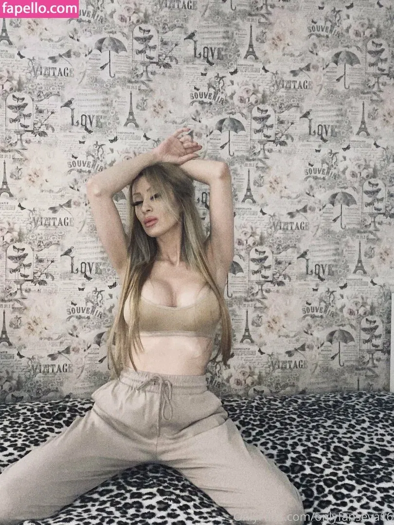 evavixenfree Onlyfans Photo Gallery 