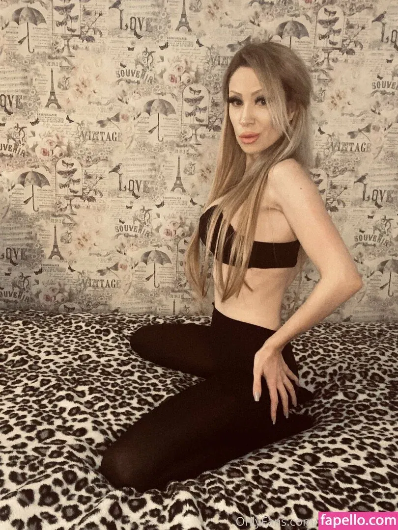 evavixenfree Onlyfans Photo Gallery 