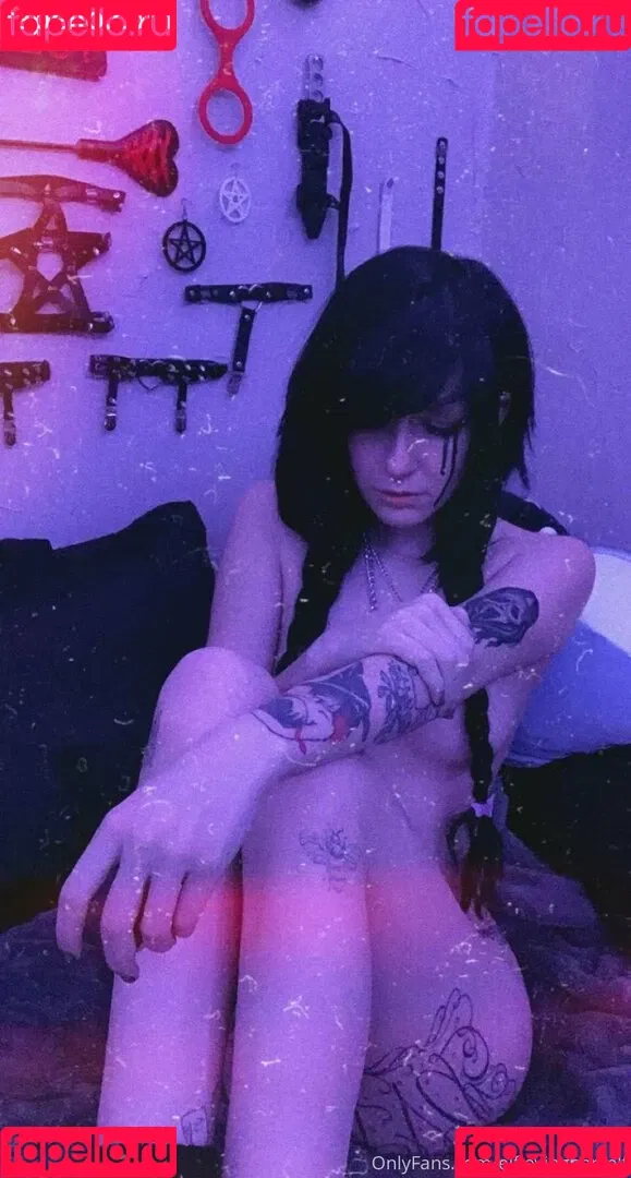 elflovingherself Onlyfans Photo Gallery 