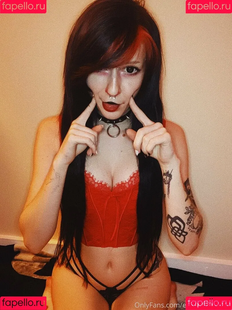 elflovingherself Onlyfans Photo Gallery 