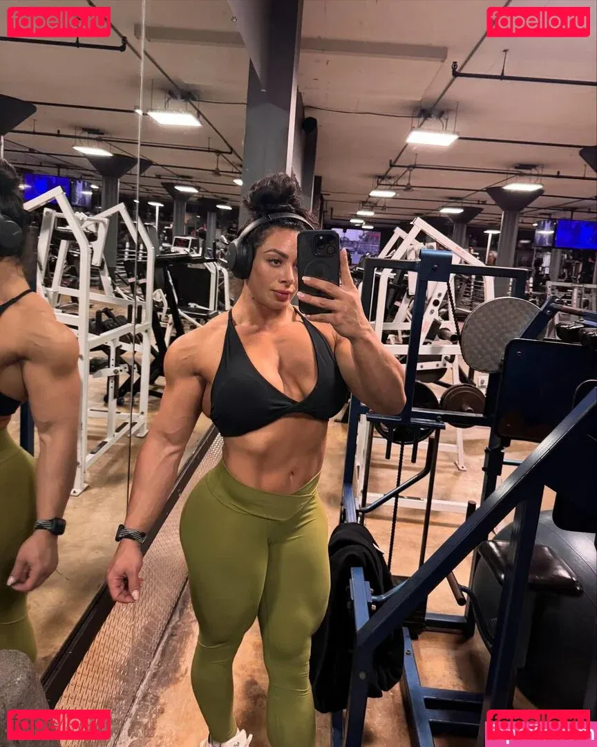 Fit Ronnie Onlyfans Photo Gallery 