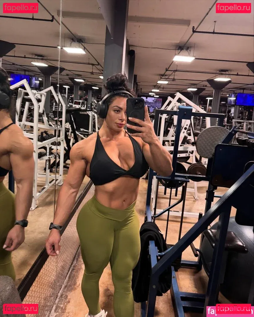 Fit Ronnie Onlyfans Photo Gallery 