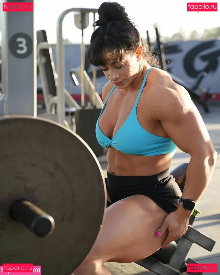 Fit Ronnie Onlyfans Photo Gallery 