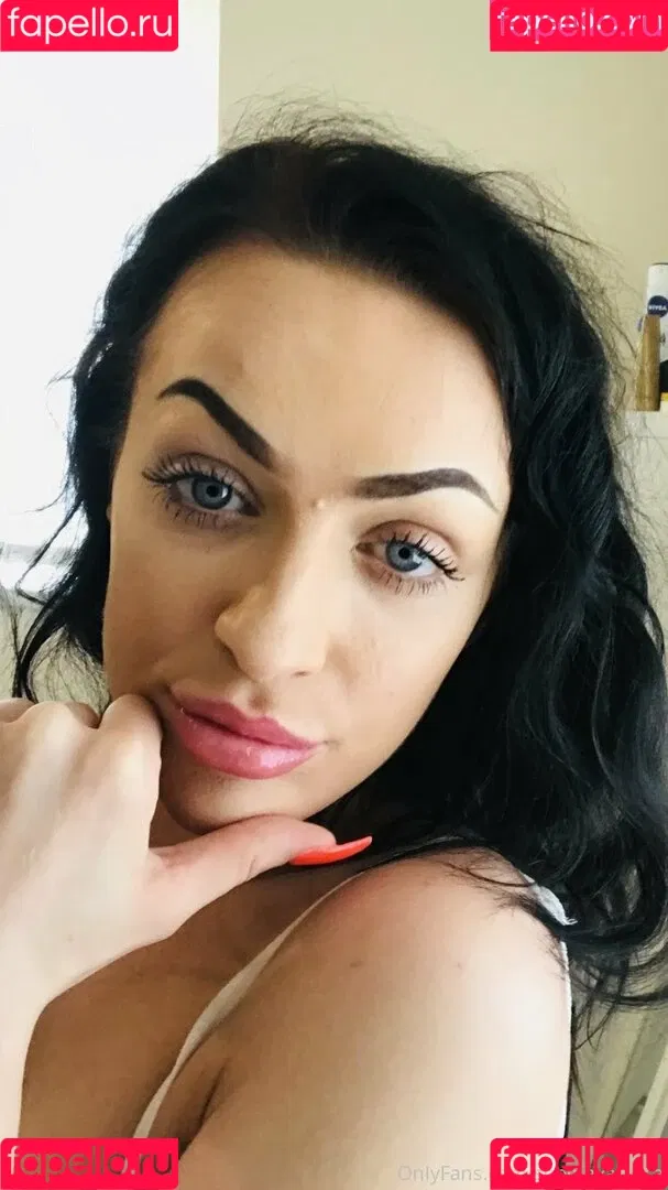 Sophia Snow Onlyfans Photo Gallery 