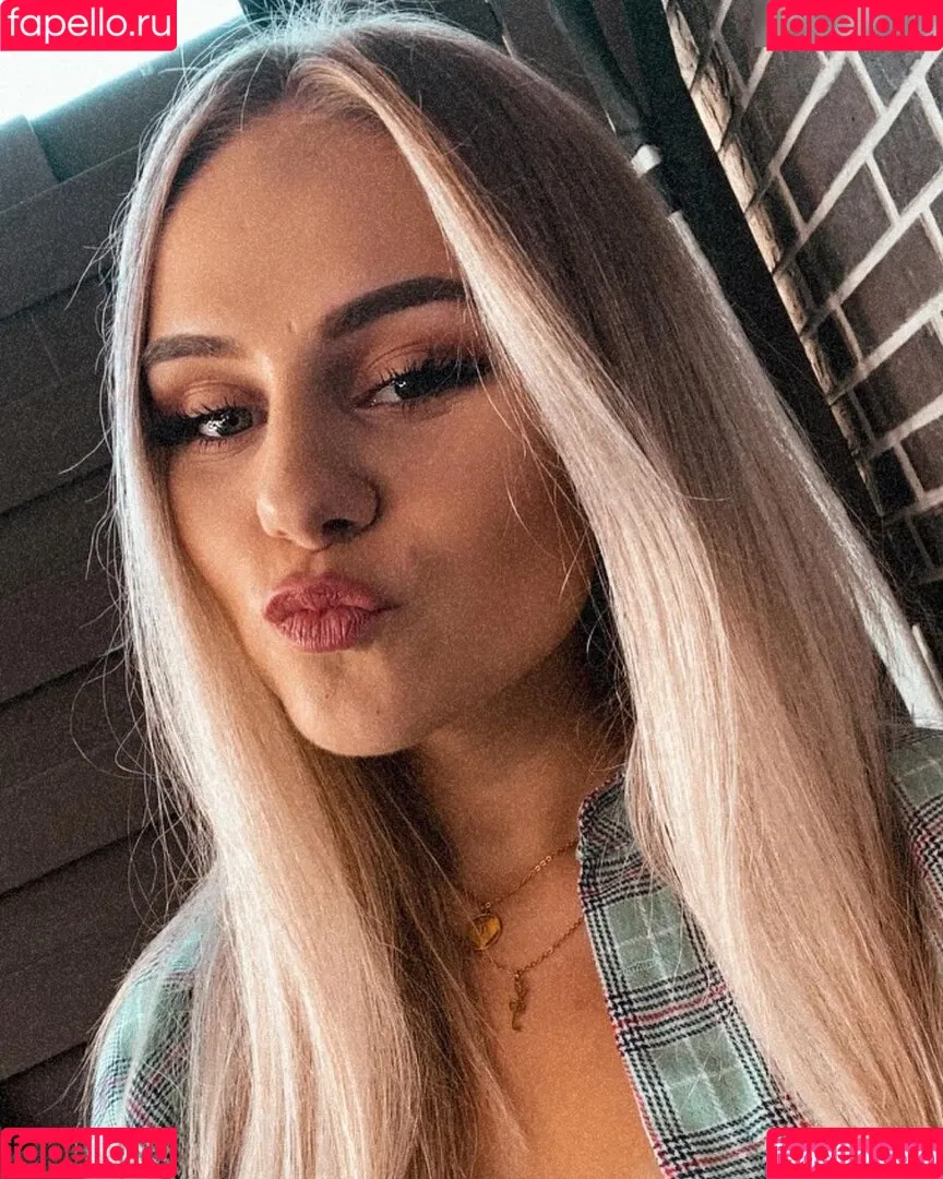 Wollnys Onlyfans Photo Gallery 