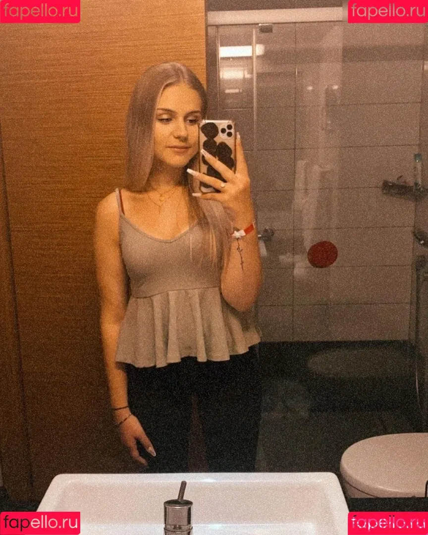 Wollnys Onlyfans Photo Gallery 