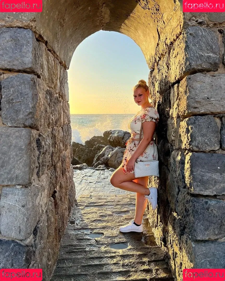 Wollnys Onlyfans Photo Gallery 