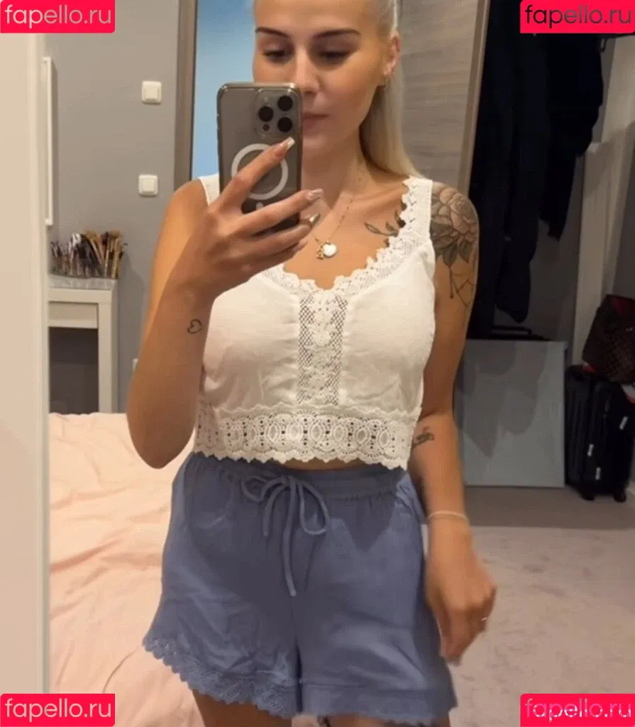 Wollnys Onlyfans Photo Gallery 