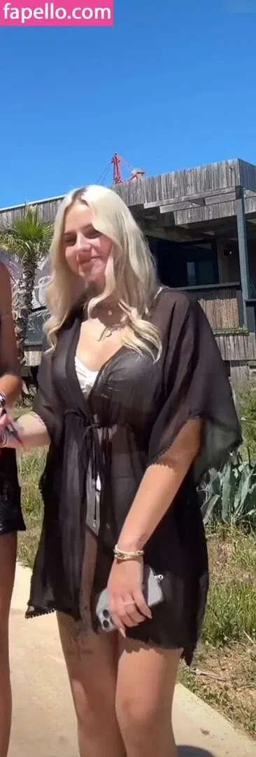 Wollnys Onlyfans Photo Gallery 