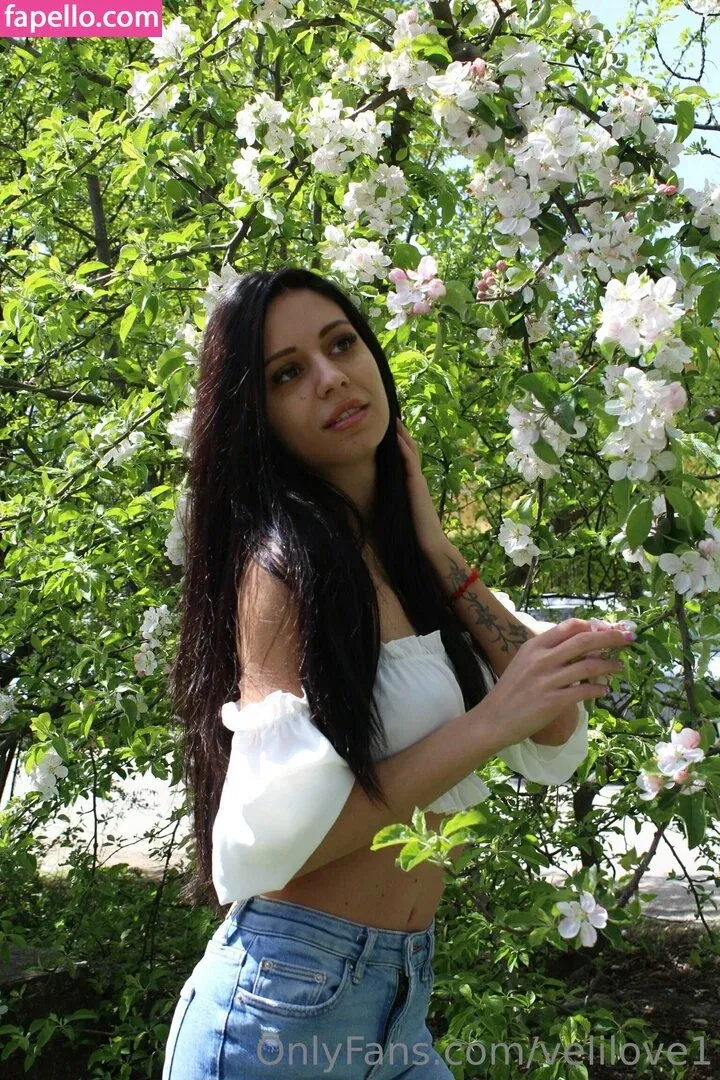 velilove1 Onlyfans Photo Gallery 