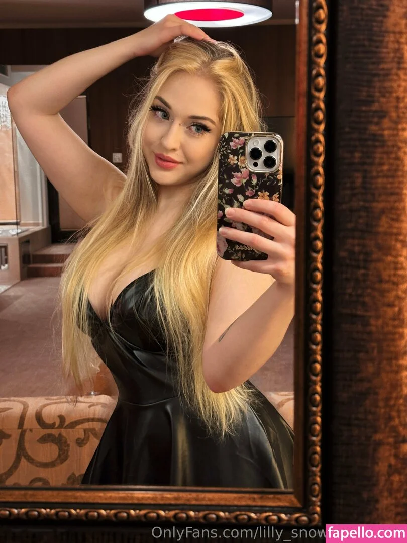 Lilly Snowwhite Onlyfans Photo Gallery 