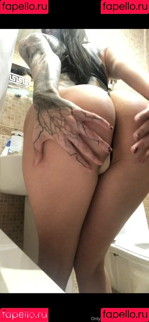 killyouquietly Onlyfans Photo Gallery 