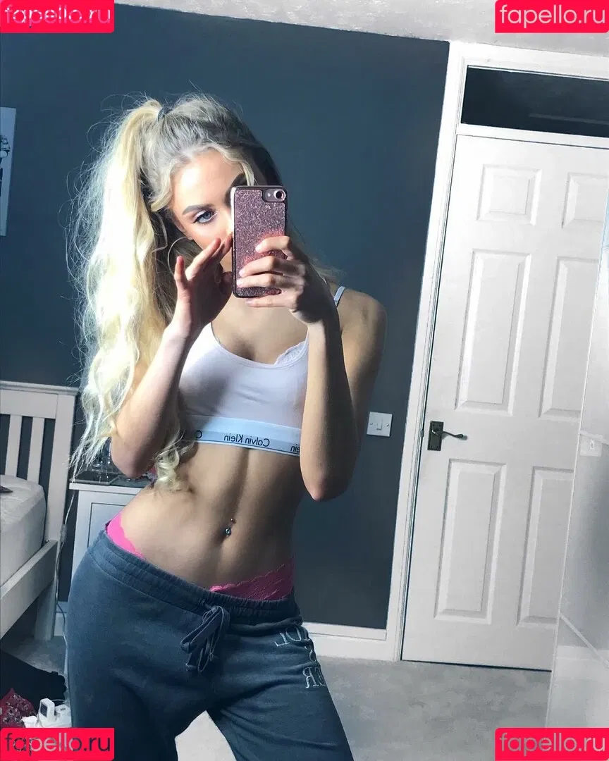 Abby Benson Onlyfans Photo Gallery 