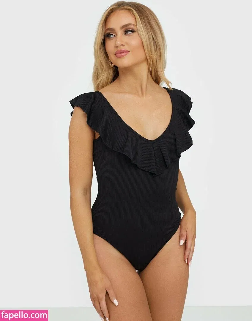 Abby Benson Onlyfans Photo Gallery 