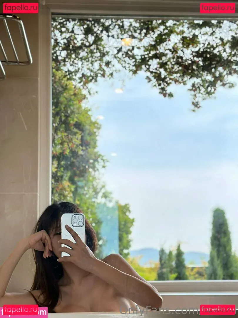 eseoa Onlyfans Photo Gallery 