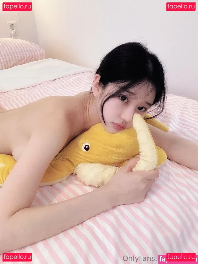 eseoa Onlyfans Photo Gallery 