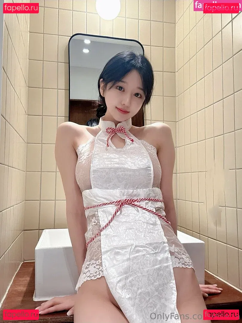 eseoa Onlyfans Photo Gallery 