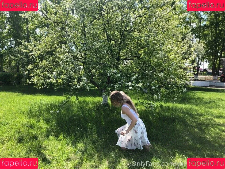 yana_squrel_22 Onlyfans Photo Gallery 