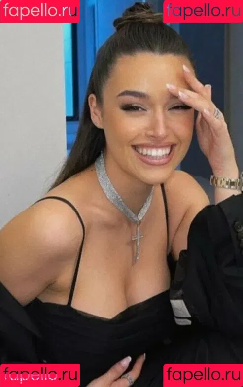 Marta Diaz Onlyfans Photo Gallery 