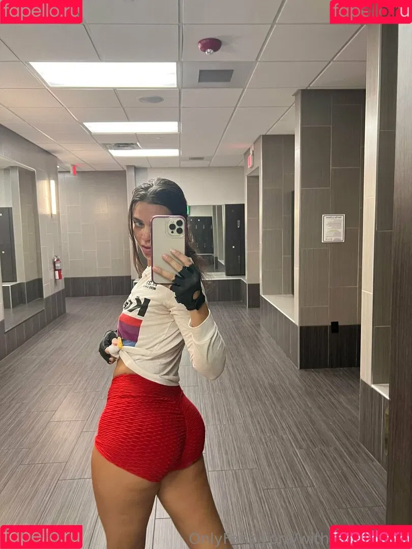 withlovesaraxo Onlyfans Photo Gallery 