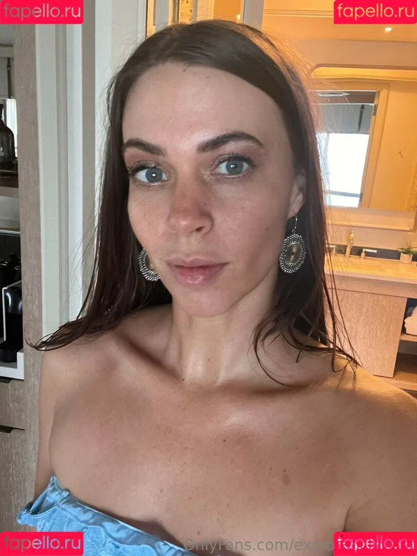 withlovesaraxo Onlyfans Photo Gallery 
