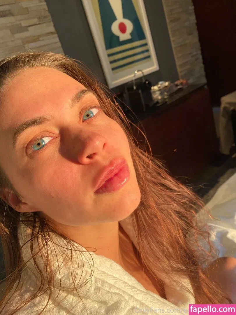 withlovesaraxo Onlyfans Photo Gallery 