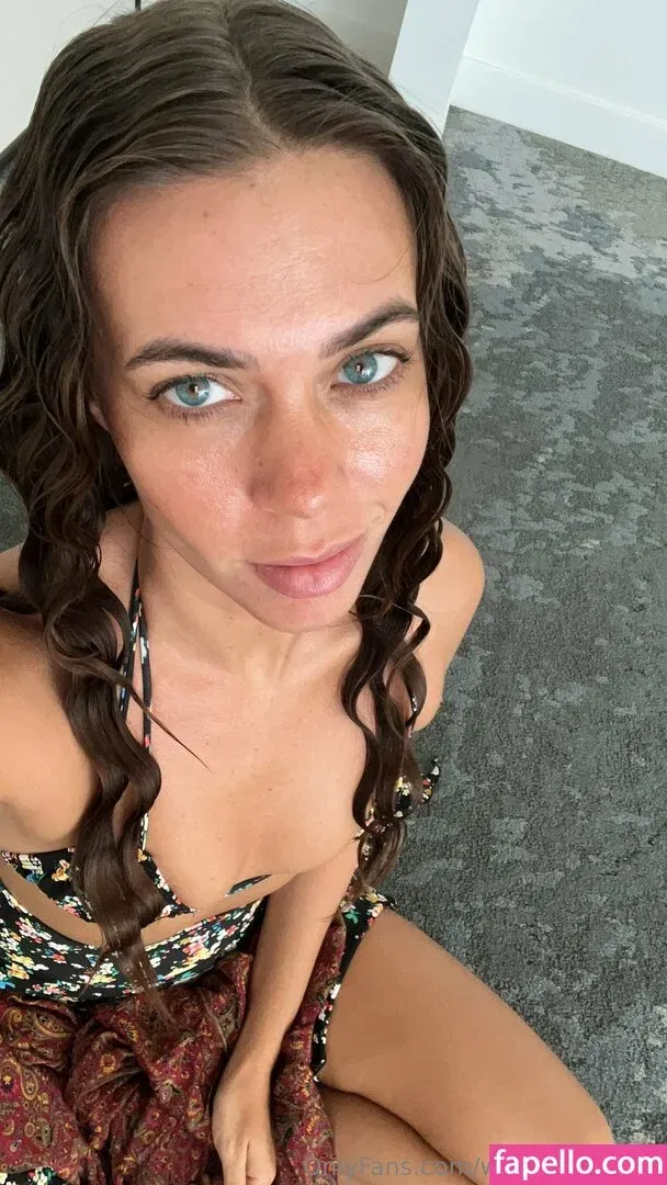 withlovesaraxo Onlyfans Photo Gallery 