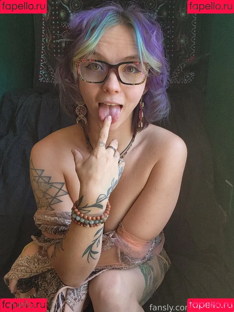 Mavissky Onlyfans Photo Gallery 