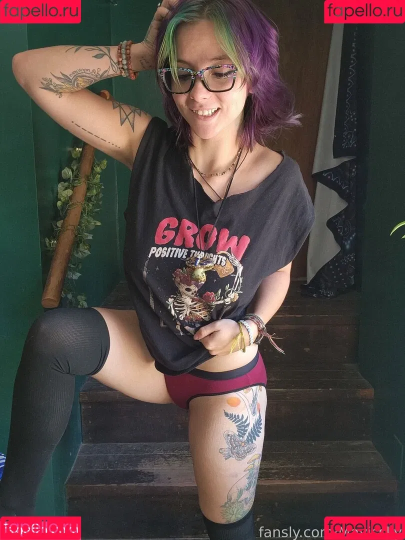 Mavissky Onlyfans Photo Gallery 