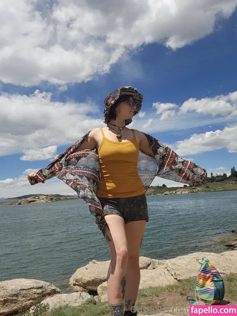 Mavissky Onlyfans Photo Gallery 