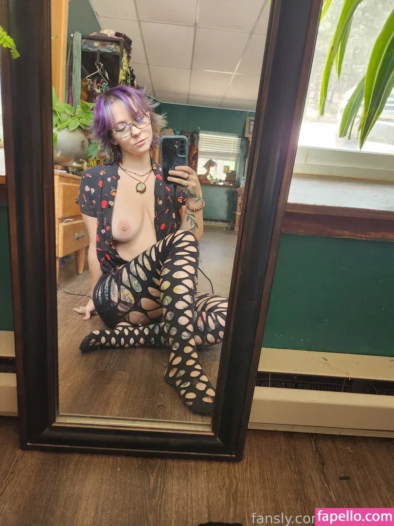 Mavissky Onlyfans Photo Gallery 