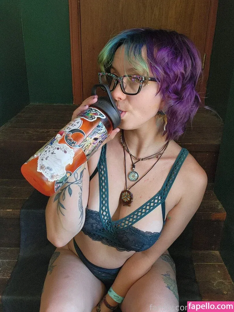 Mavissky Onlyfans Photo Gallery 