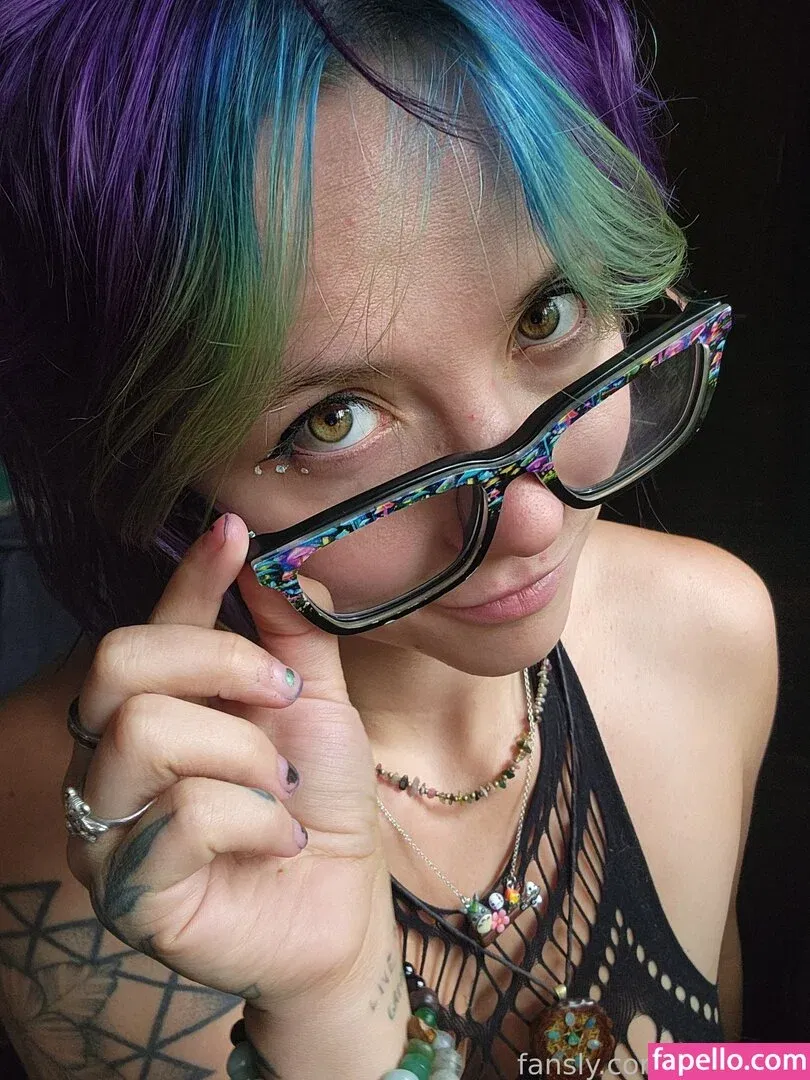 Mavissky Onlyfans Photo Gallery 