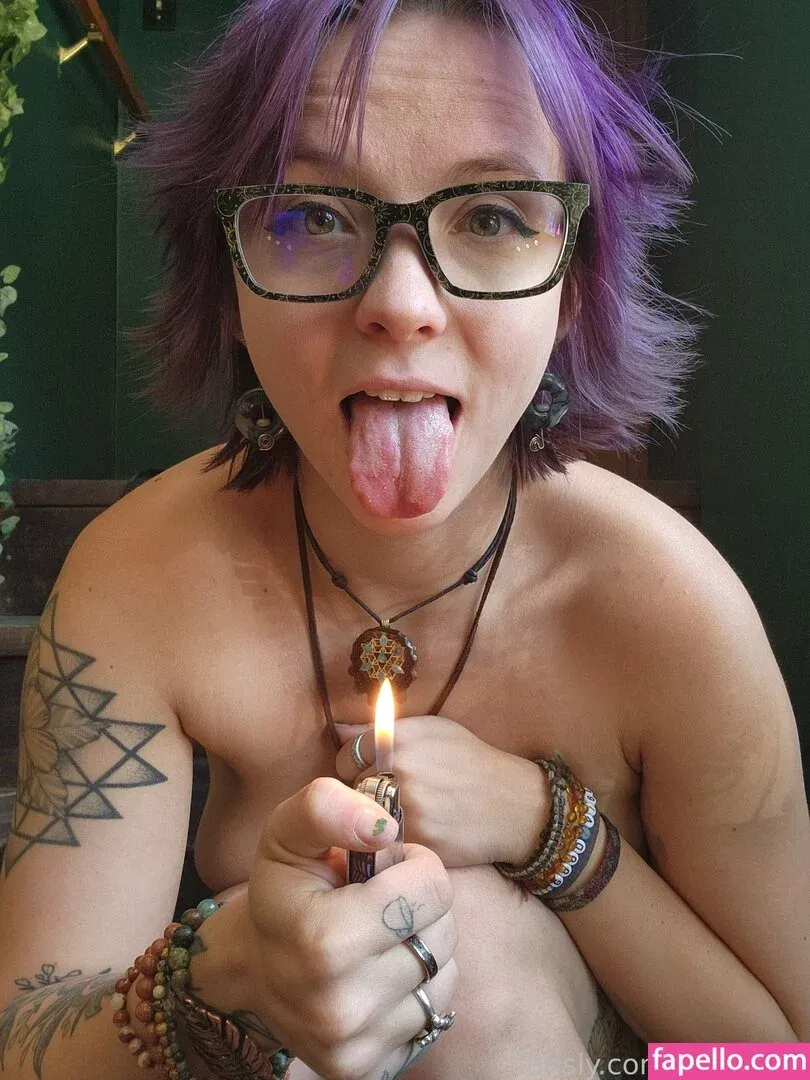 Mavissky Onlyfans Photo Gallery 