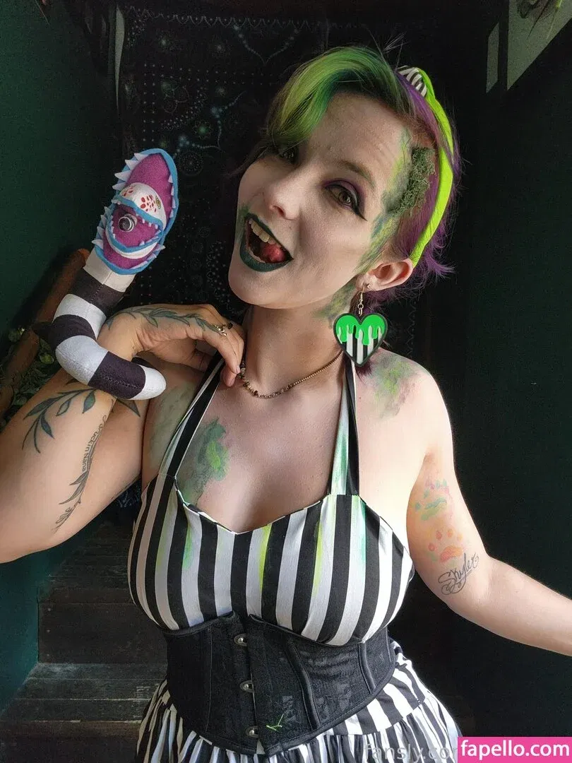 Mavissky Onlyfans Photo Gallery 