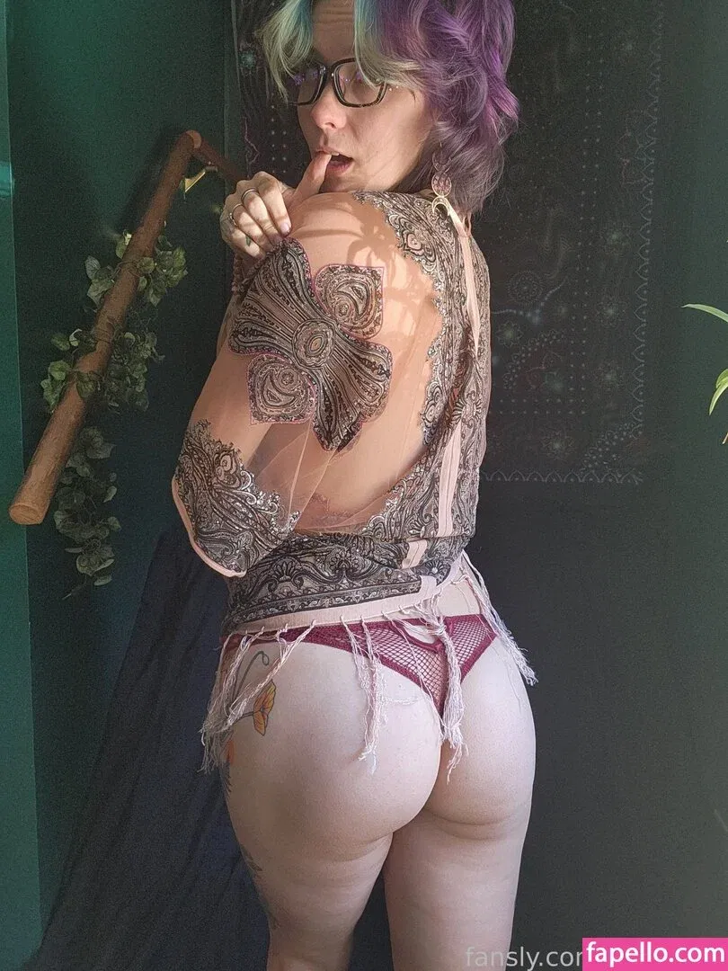 Mavissky Onlyfans Photo Gallery 