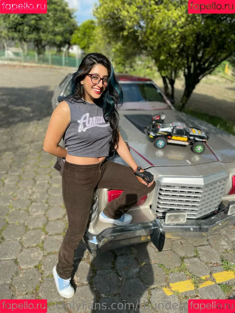 thundergirlfriend Onlyfans Photo Gallery 
