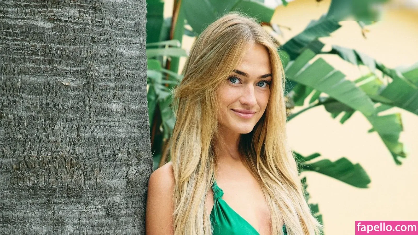 Mimi Gwozdz Onlyfans Photo Gallery 