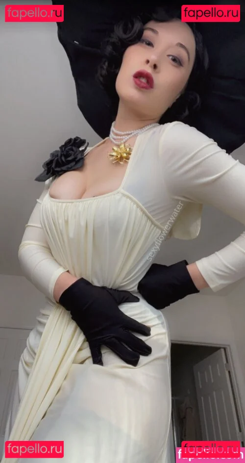 SexyFlowerWater Onlyfans Photo Gallery 