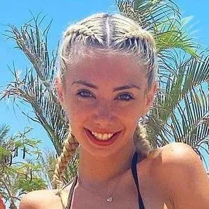 Daniela Bar Onlyfans Photo Gallery 