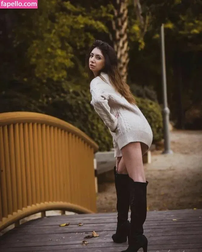 Daniela Bar Onlyfans Photo Gallery 