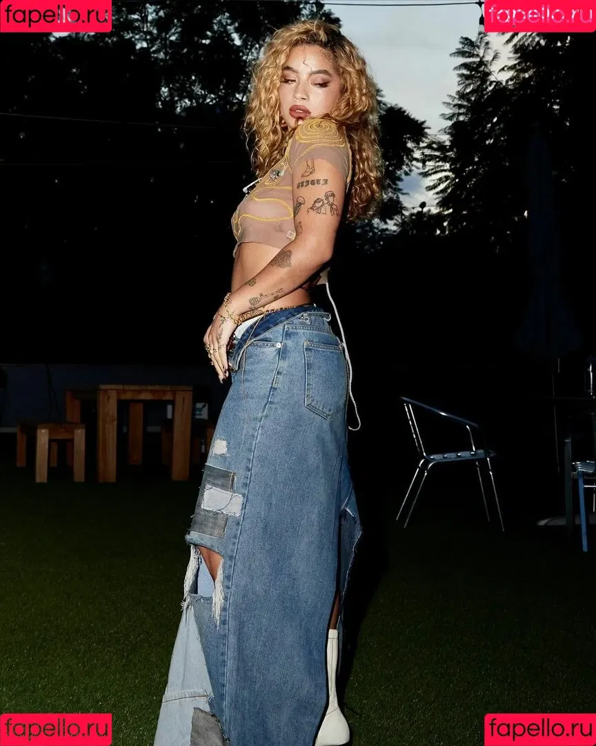 Kiana Ledé Onlyfans Photo Gallery 