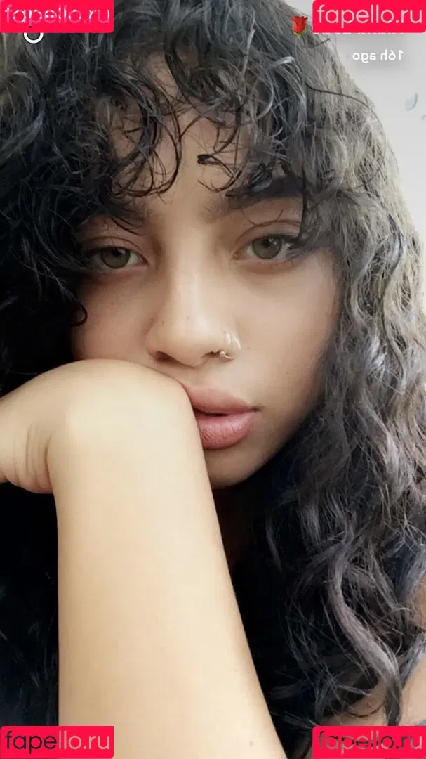 Kiana Ledé Onlyfans Photo Gallery 