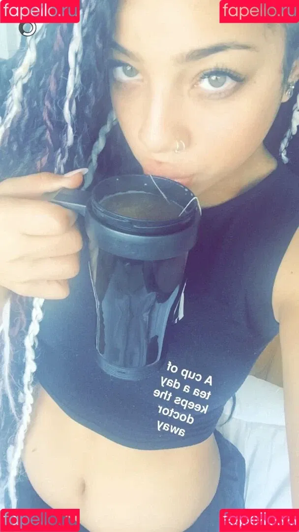 Kiana Ledé Onlyfans Photo Gallery 
