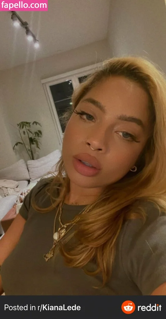 Kiana Ledé Onlyfans Photo Gallery 